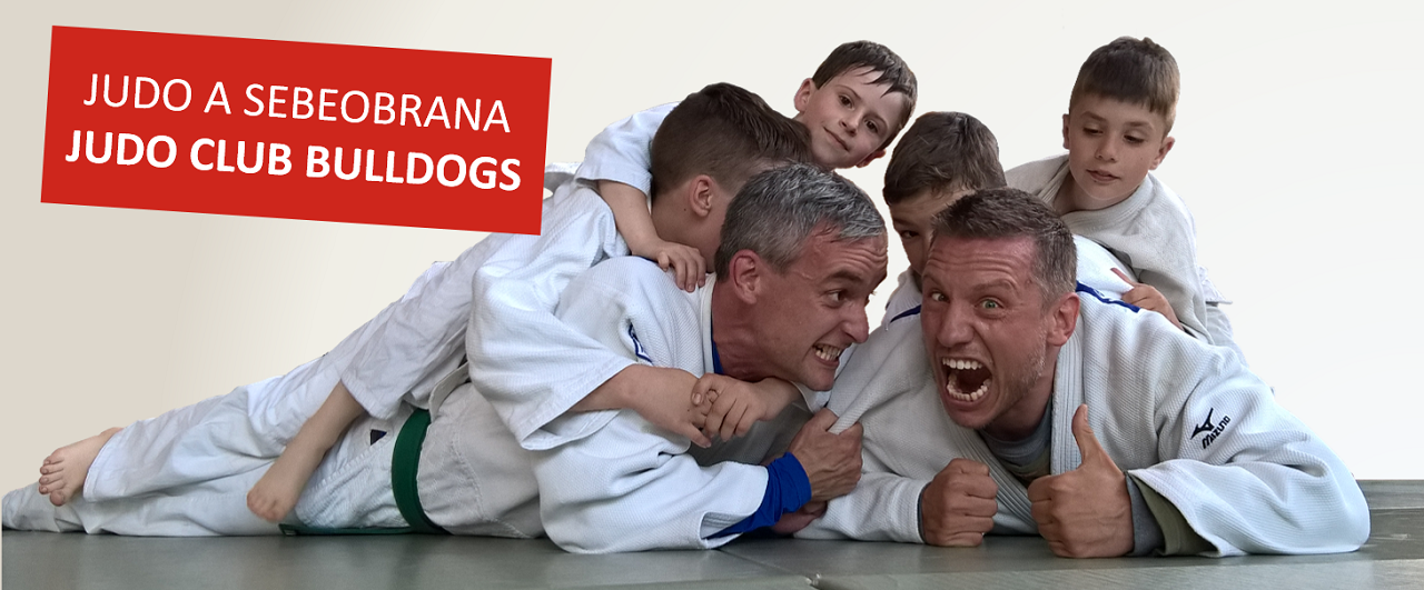 Trenéři a děti z Judo Club Bulldogs